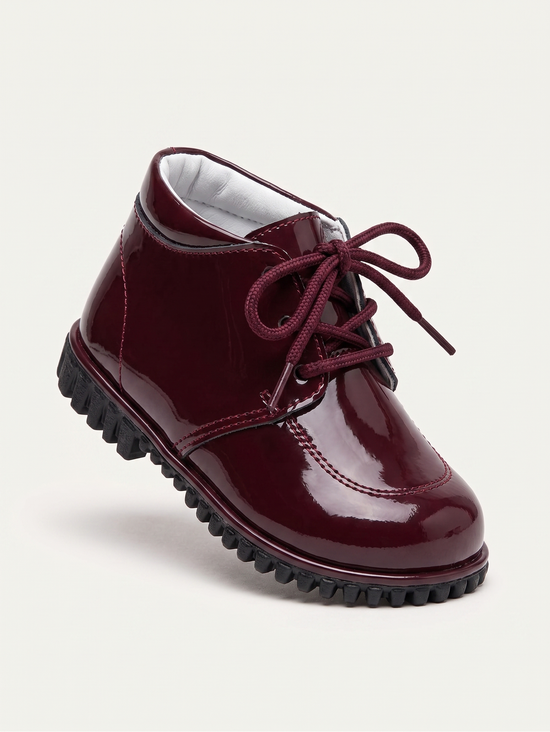 Zapato Niño Vino Charol - Planta Galleta — Alfa y Omega